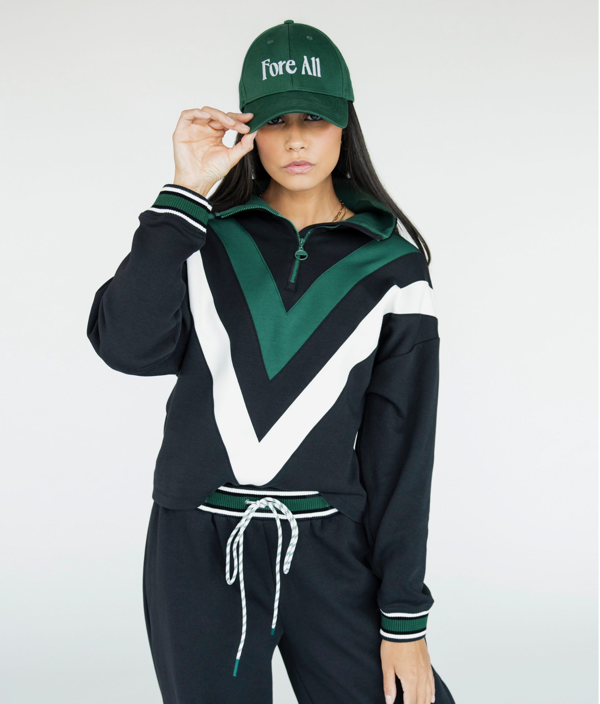 Suie Sweatshirt - Black – foreall.com