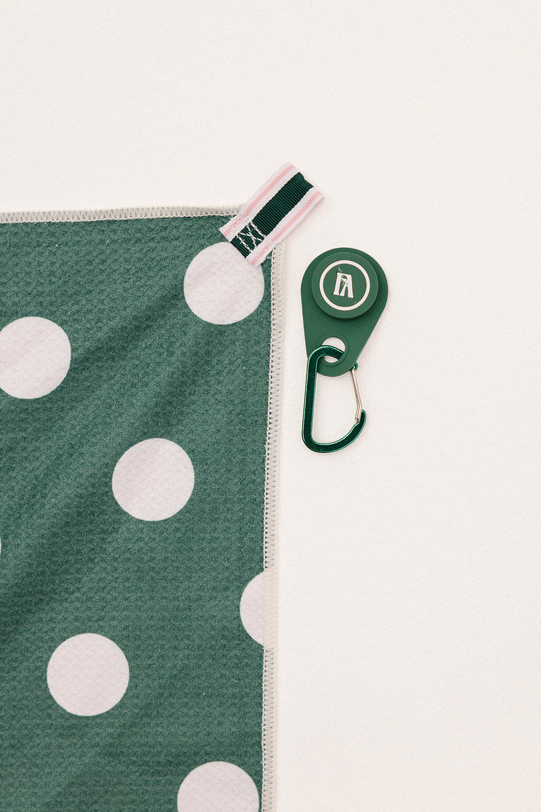 Magnet Golf Towel - Green/White Pok-A-Dot