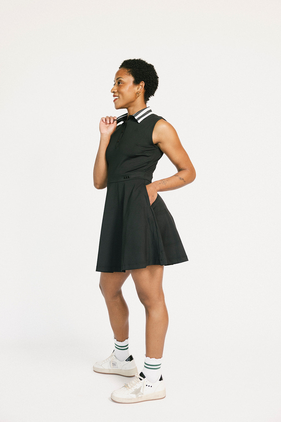 jordan dress THE IN NAVY S / NAVY & White The Jordan Flight knitted long sleeve mini dress in khaki combines style and comfort for the modern woman Jordan Dress - Black XXL