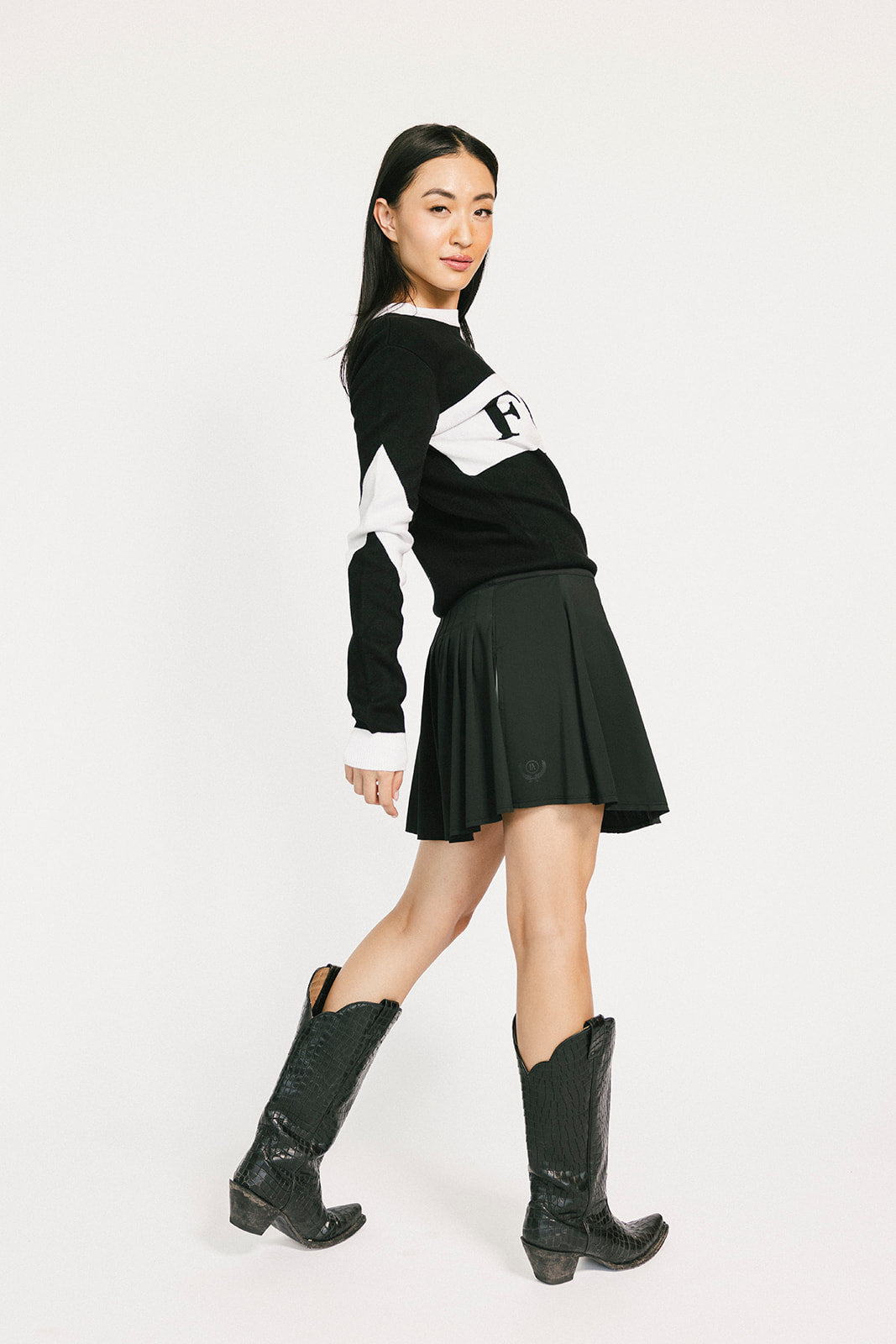 Fore Sweater - Black/White – foreall.com