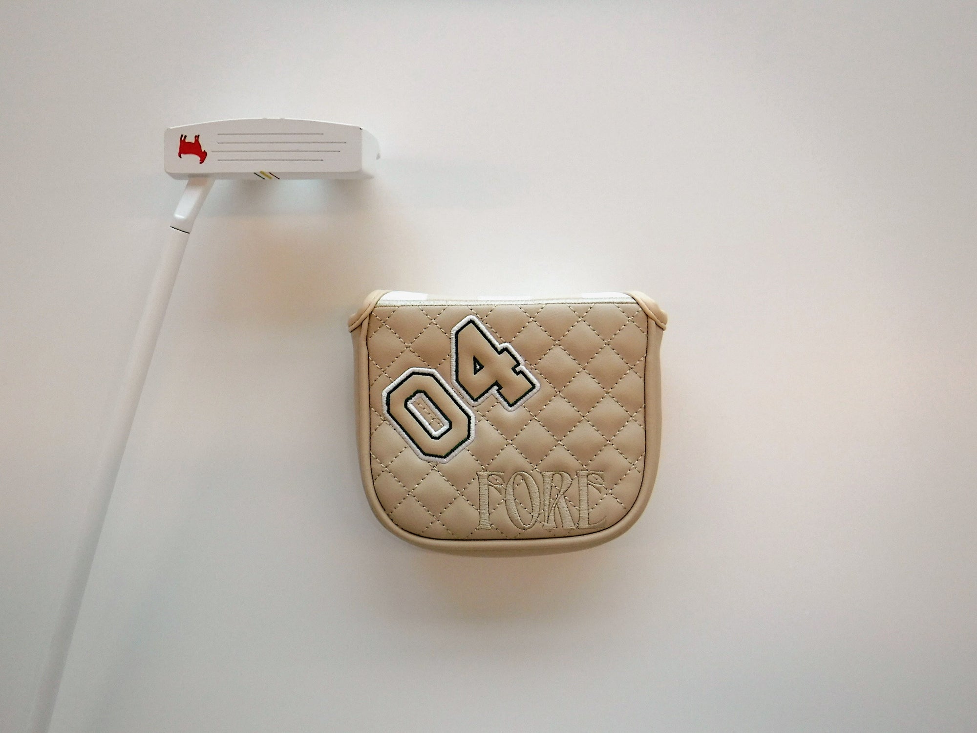 Mandy Mallet Cover - Sand/White Checkered