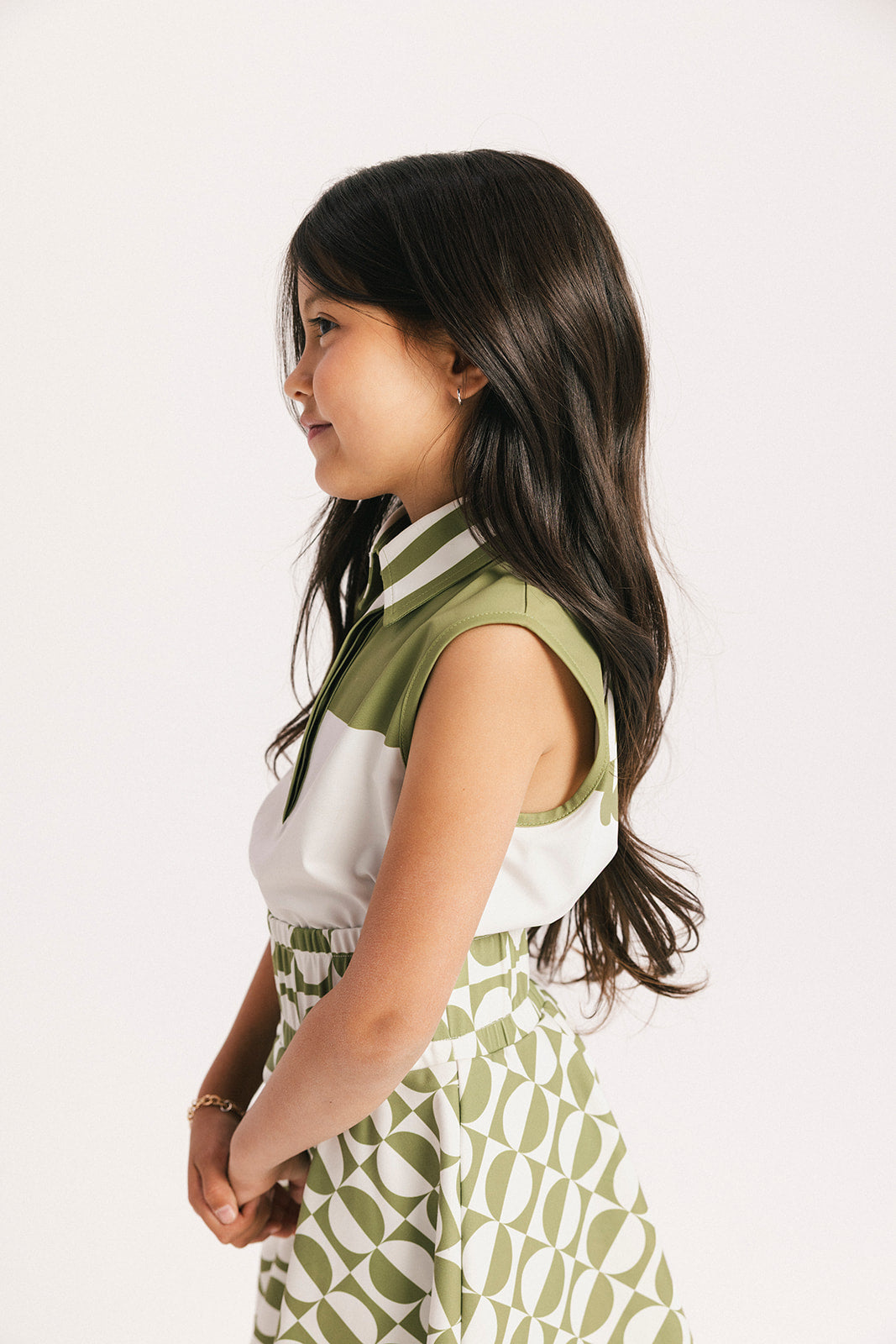 YOUTH MOORE POLO - WHITE/PUTTING GREEN — B1A2520.jpg