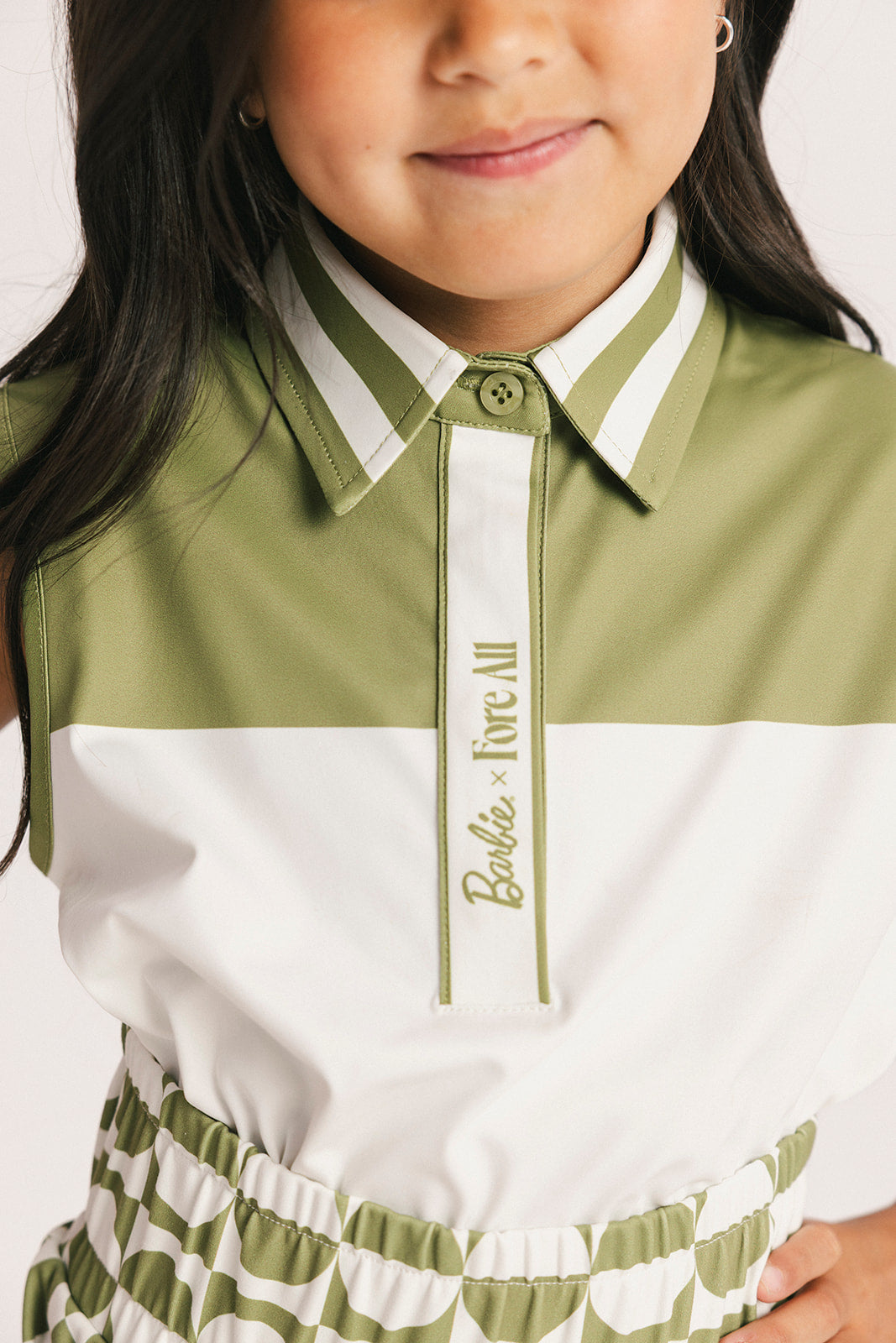YOUTH MOORE POLO - WHITE/PUTTING GREEN — B1A2517.jpg