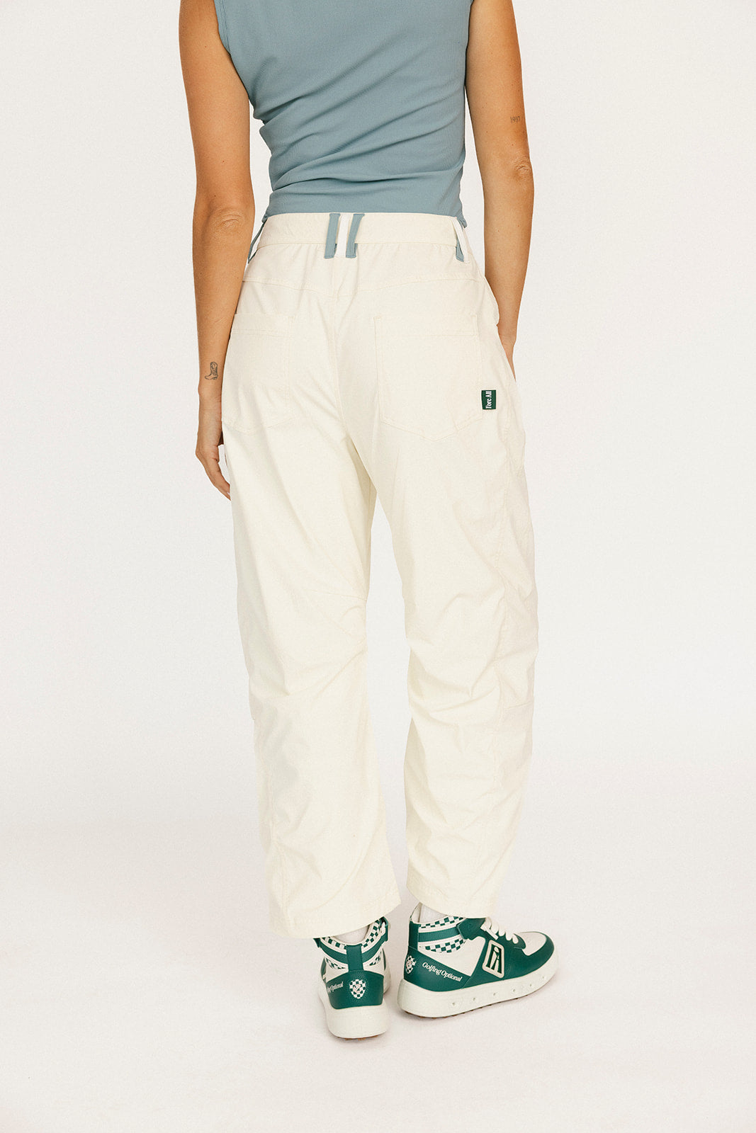 BENNETT BARREL PANT - ANGORA — B1A6208_websize.jpg