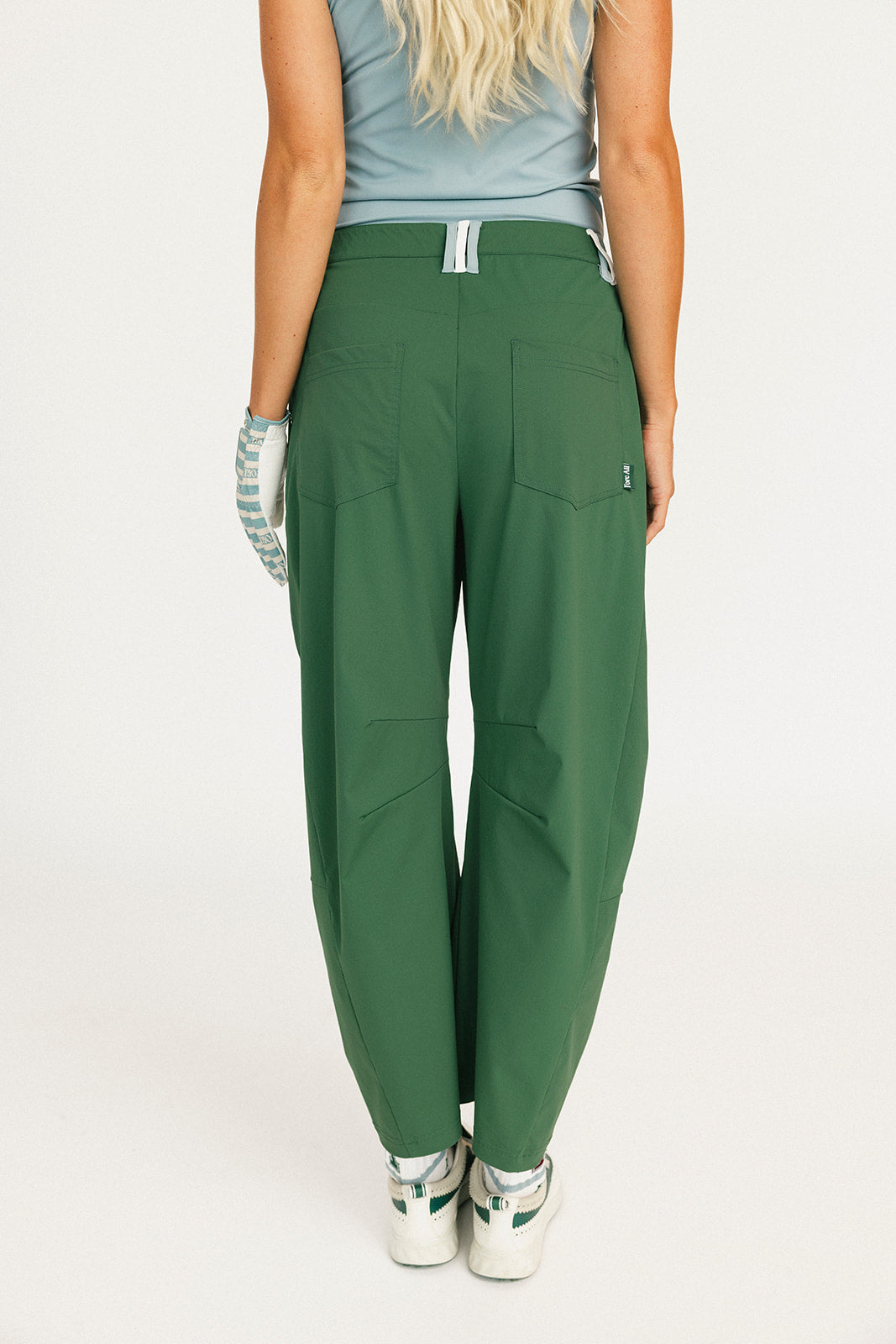 BENNETT BARREL PANT - GREEN — B1A5954_websize_4793a078-695c-4e72-a8a8-1773a03285f9.jpg